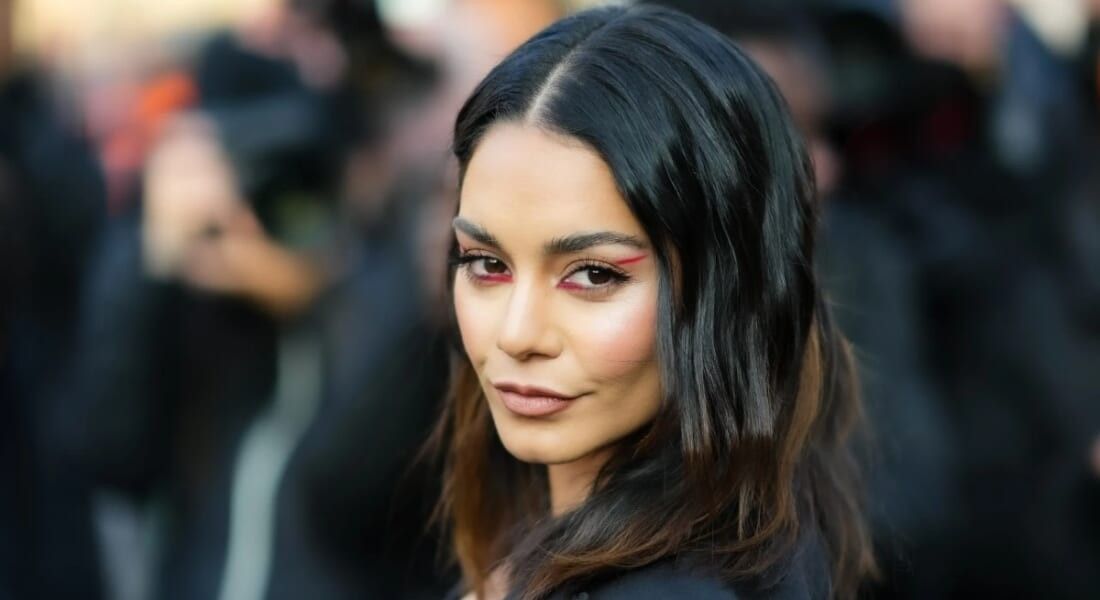 Vanessa Hudgens look at the camera.