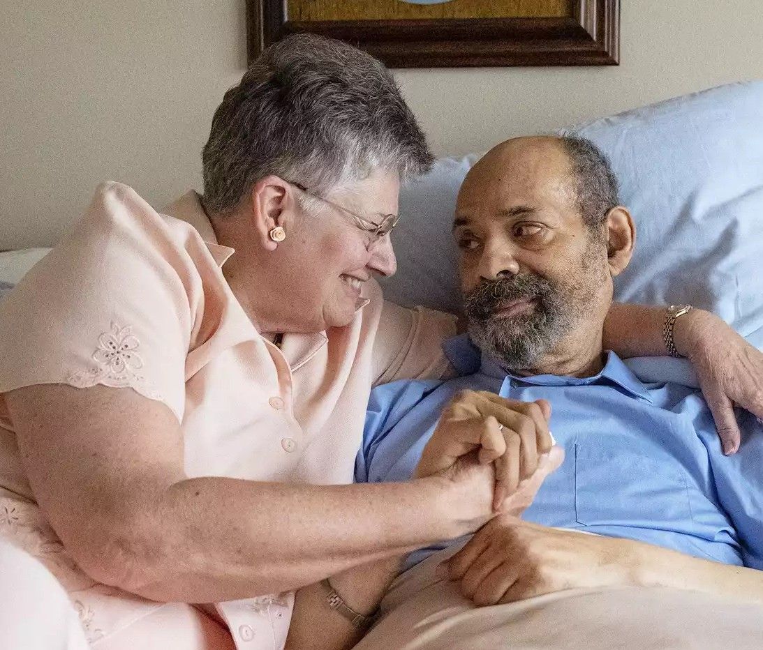 Woman marries love interracial 43 years2