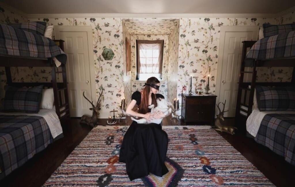 Anna Marie Tendler and her French bulldog, Petunia