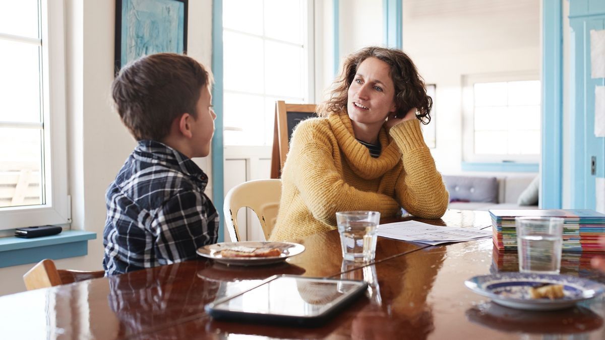 How to Talk to Your Kids About Social Media