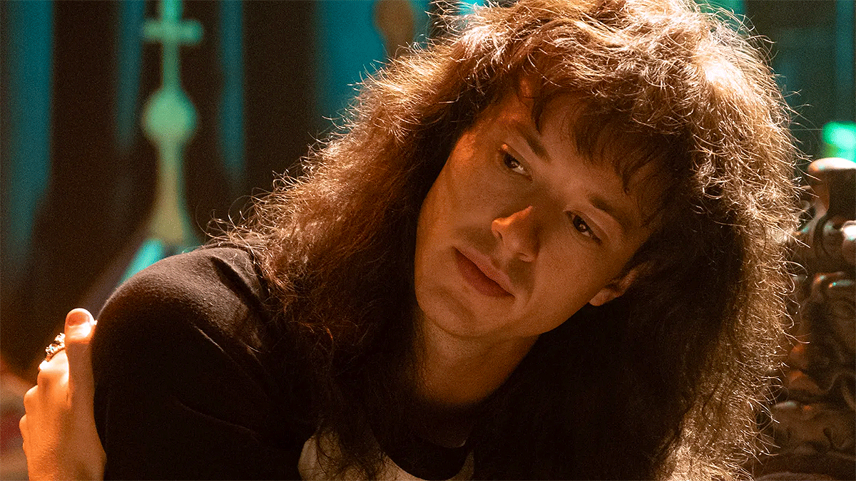 How Dirtbag Boyfriends Like Eddie Munson Replaced Himbos as TV's Sexiest Archetype