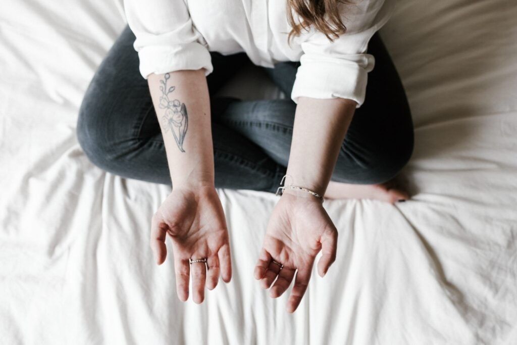 Woman-with-her-palms-up