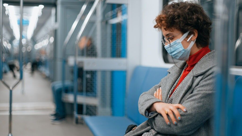 how to wake up earlier