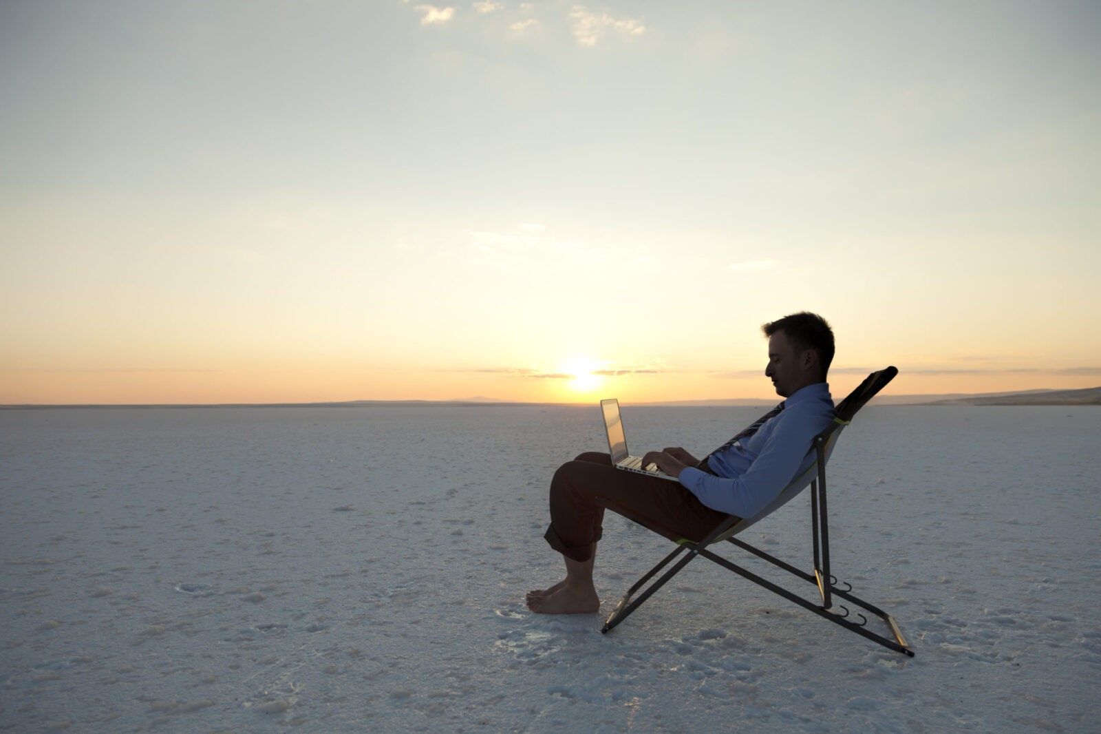 5 Signs You Have Become a Work Martyr (and Need to Slow Down)