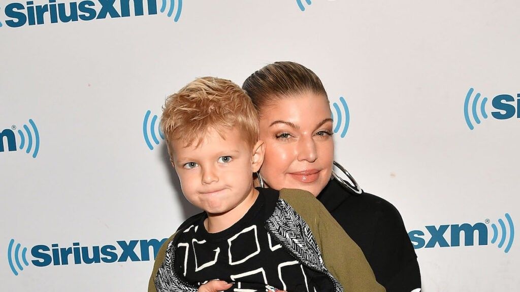 Fergie and her son axl 1024x576