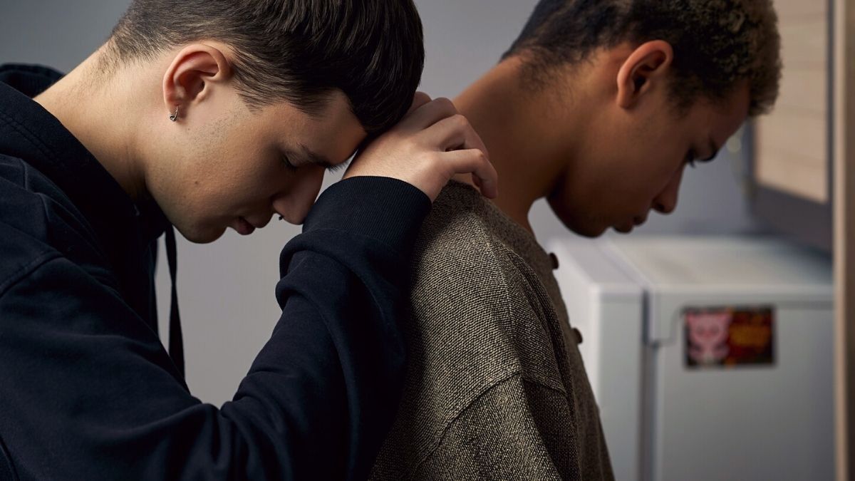 How To Rebuild Trust In A Relationship: A 4-Step Process to Regain Trust