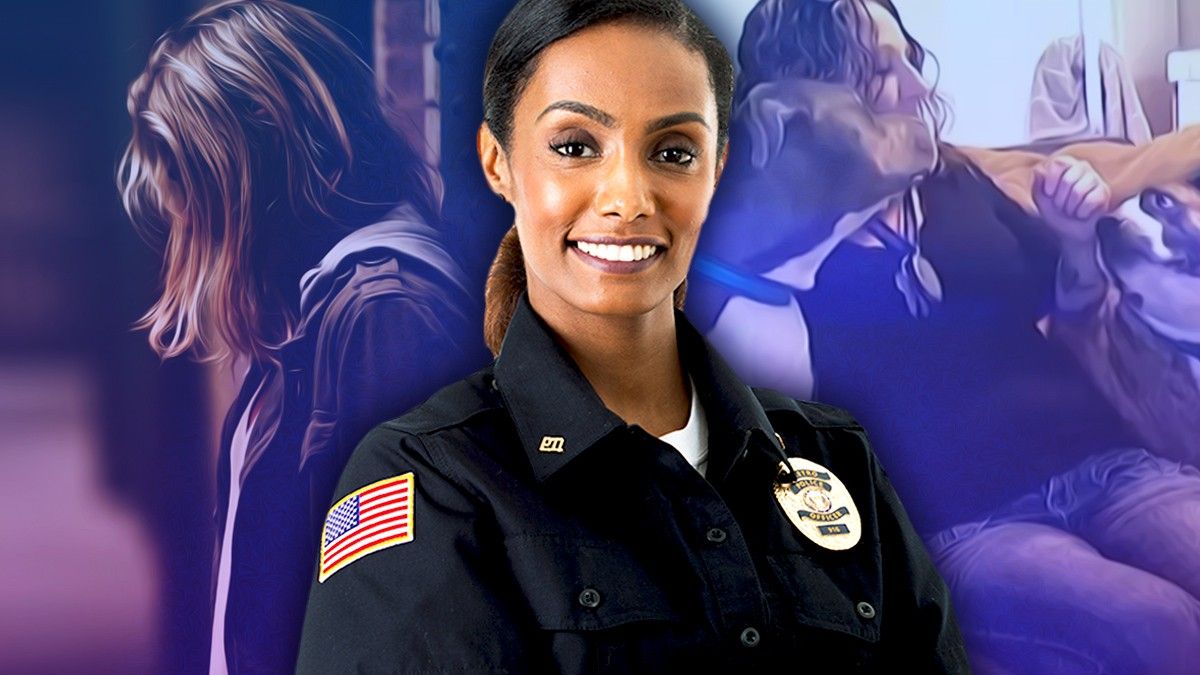 Police Officer Sees a Homeless Woman Living in Her Car - And Helps Buy Her... a New House?