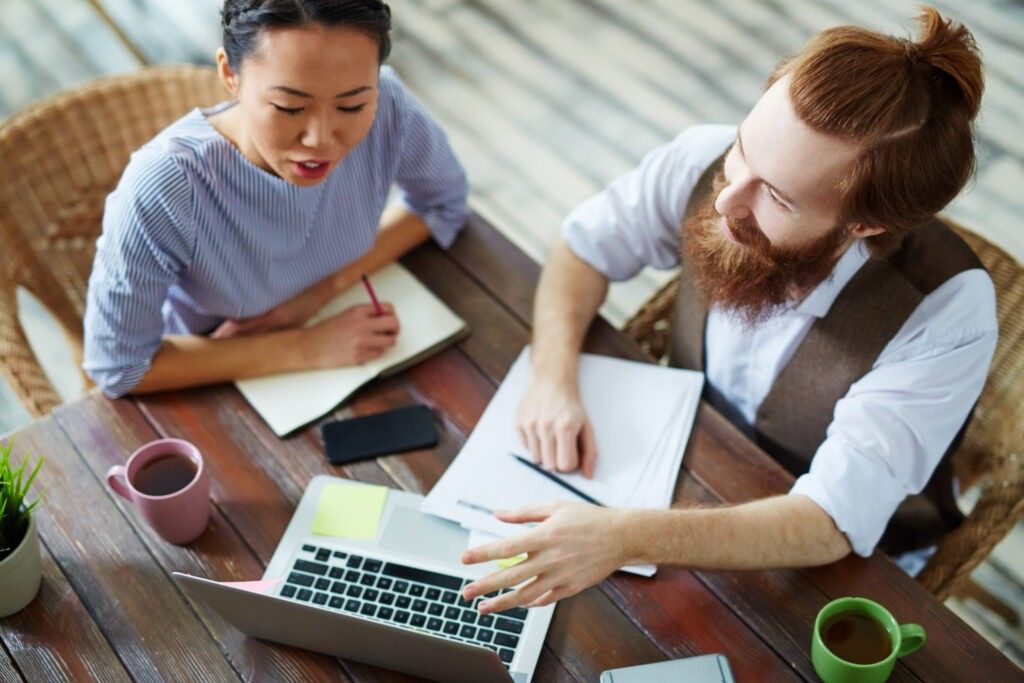 How to Set Your New Employees Up for Success by Making Them Feel Welcome