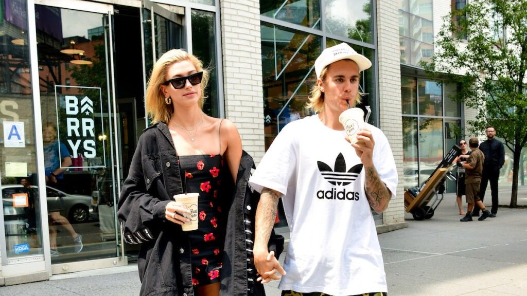 Justin bieber hailey 1024x576