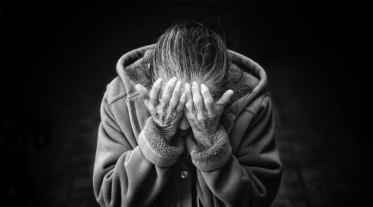 The Stages Of Grief: A Guide to Understanding Your Feelings