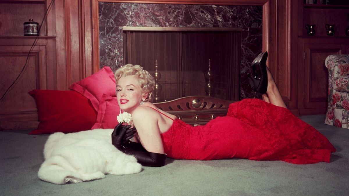 58 Sex Quotes & Sexual Captions to Share with Your Partner