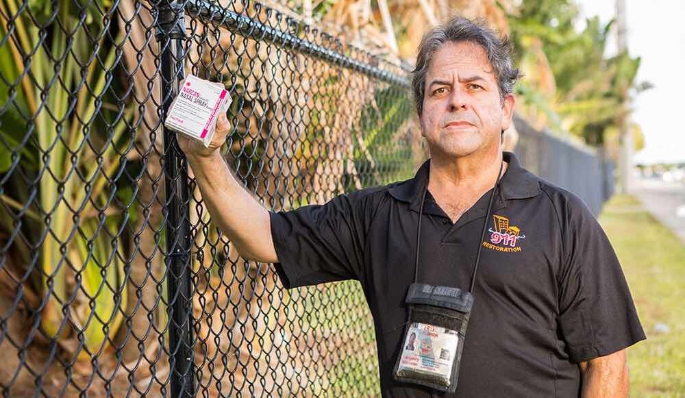 Hero of the Week: Retired Paramedic Gives Up Dream of Buying New SUV, Uses Money to Buy Life-Saving Medication for Strangers