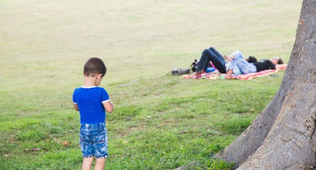 Parenting styles uninvolved 1024x551