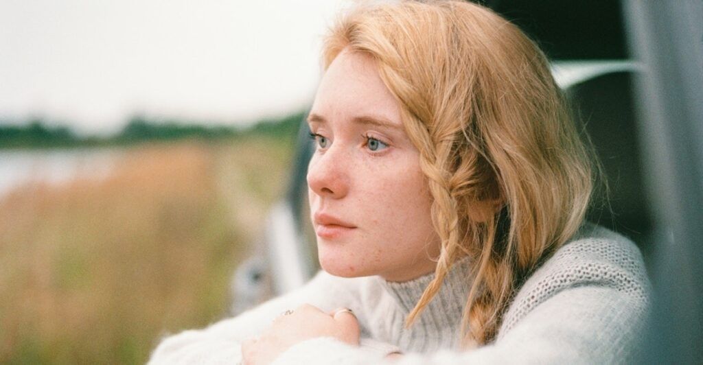 Self esteem and childhood trauma 1 1024x532