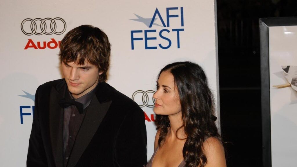 Demi moore and ashton kutcher 1024x576