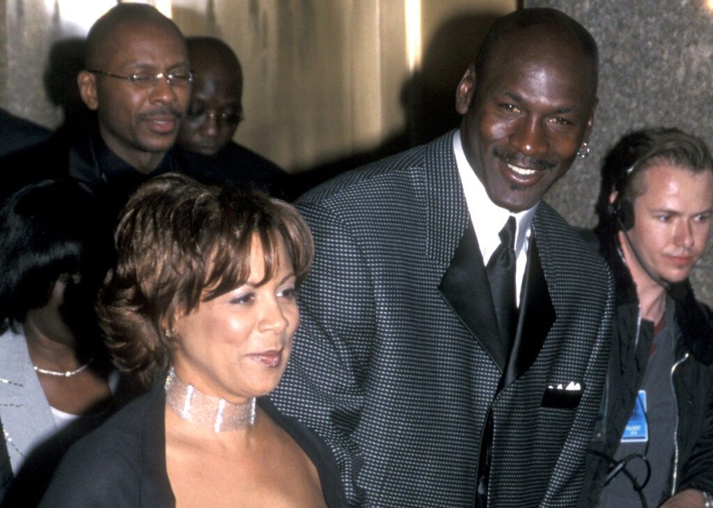 Michael jordan and juanita vanoy 1024x729