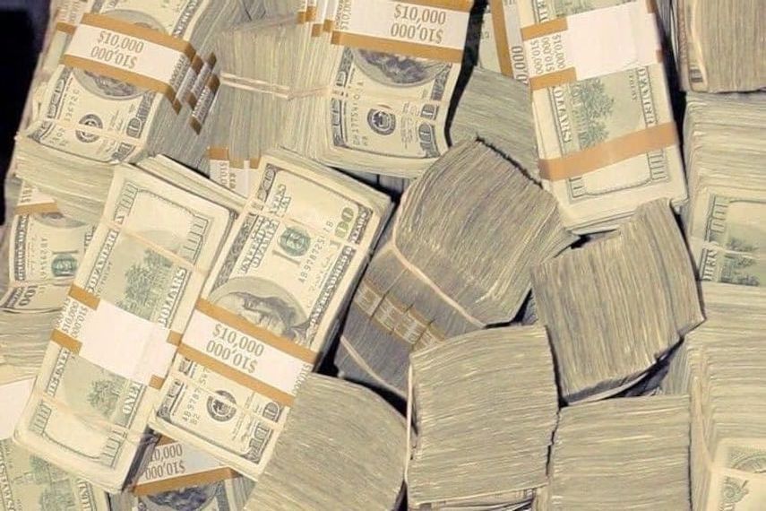 Guns, Drugs, Smoke and Mirrors: What Happened To Pablo Escobar