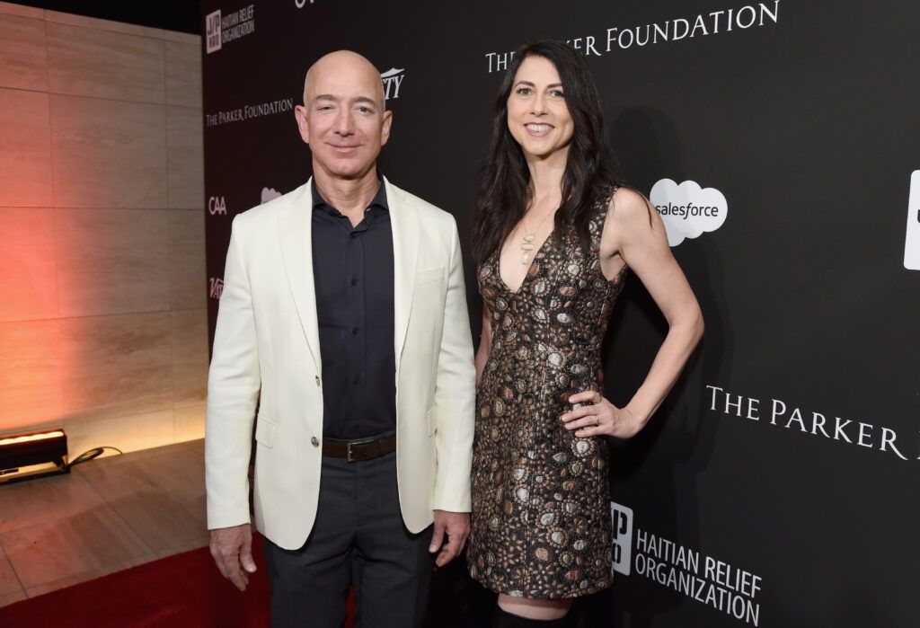 Mackenzie-and-Jeff-Bezos