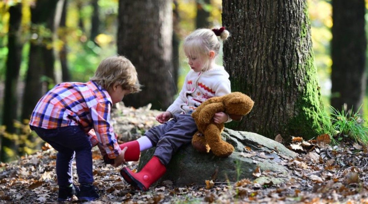 Kindness Everywhere: New Research Reveals People Around the World Help Each Other Every 2 Minutes