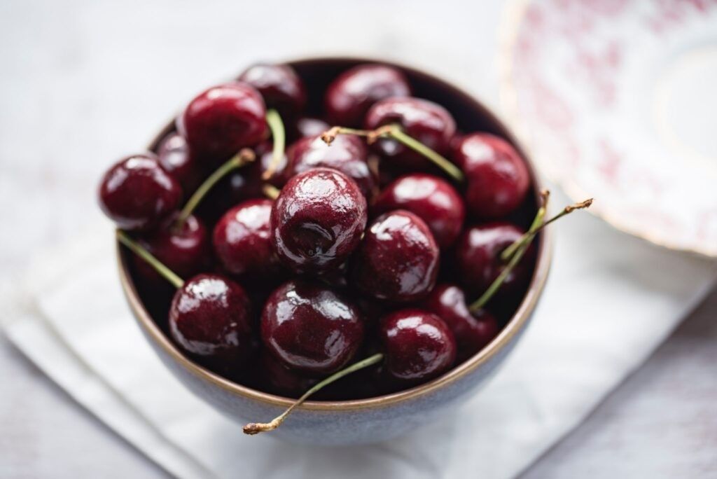 Bowl-of-cherries