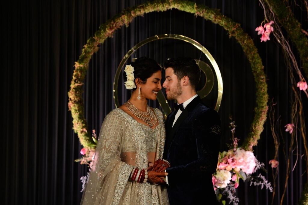 Priyanka-Chopra-and-Nick-Jonas