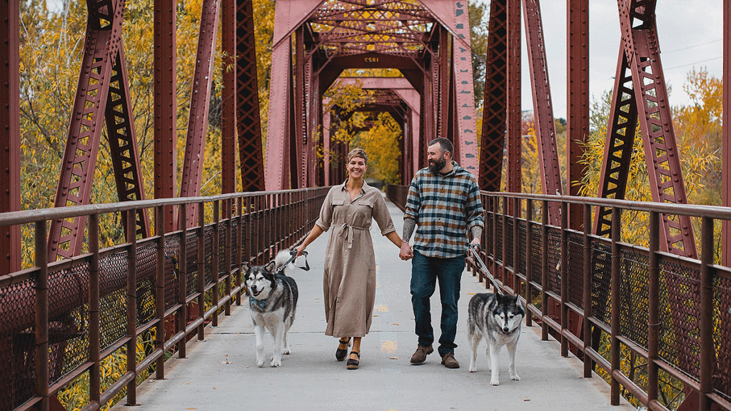 Date3 dog walk 1024x576