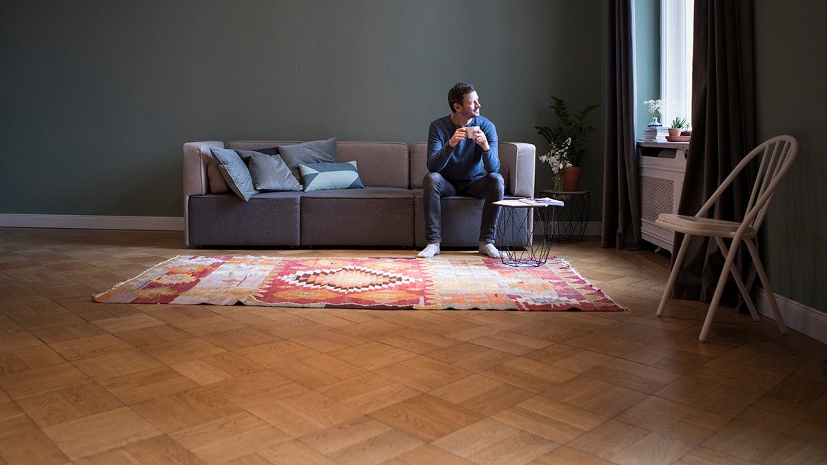 What Is an Introvert, and What Are the Signs You Are Introverted?