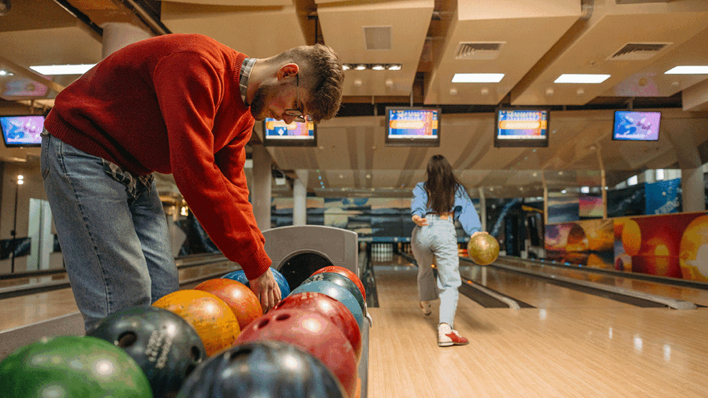 Date27 bowling 1024x576