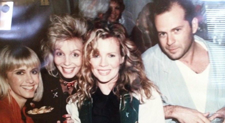 Kim Basinger with Bruce Willis.