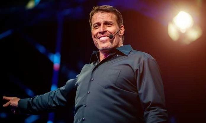 Tony Robbins Says Everyone Should Do This with Their Money Before Turning 30