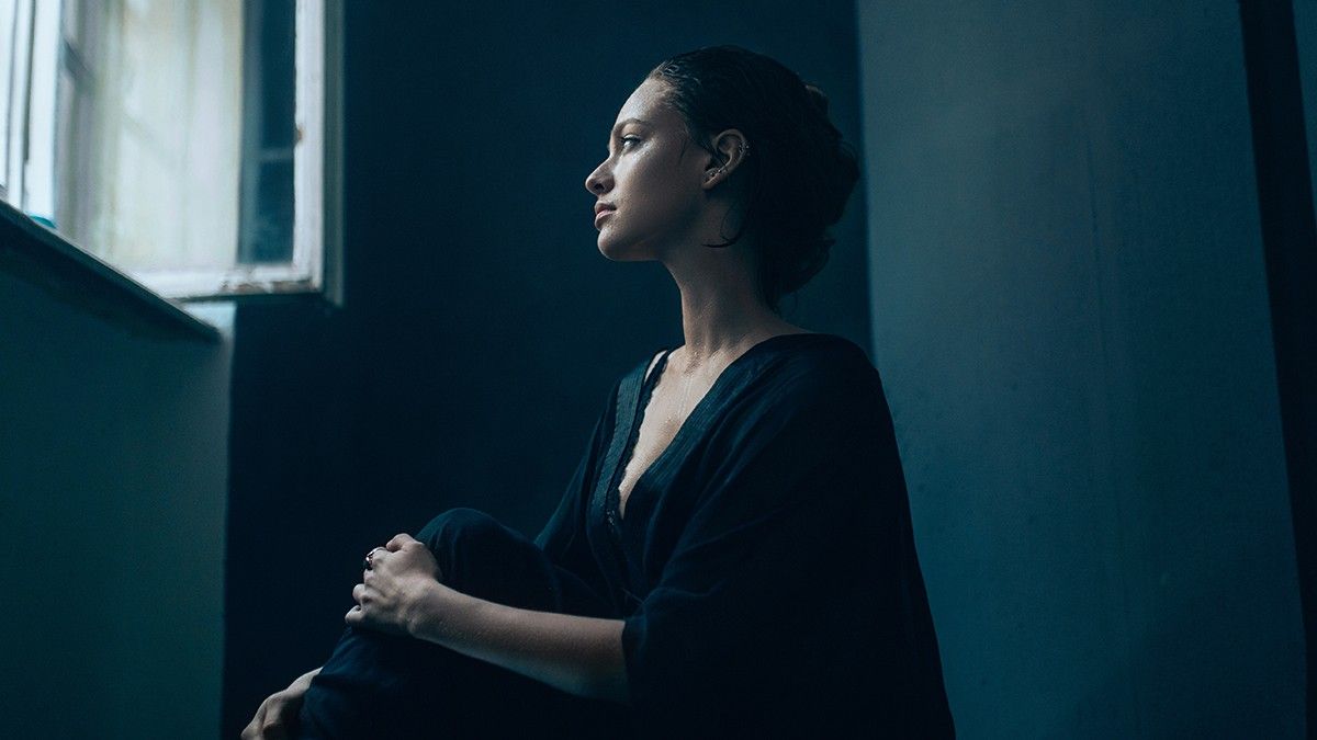 How to Deal with Loneliness Inside and Out