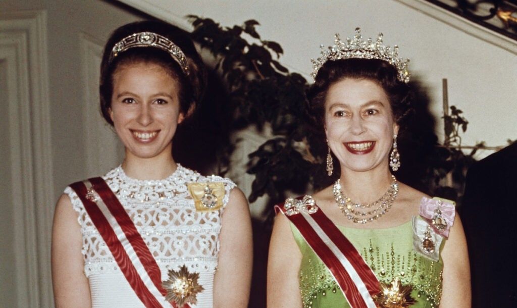 Princess anne and queen elizabeth ii  1024x610
