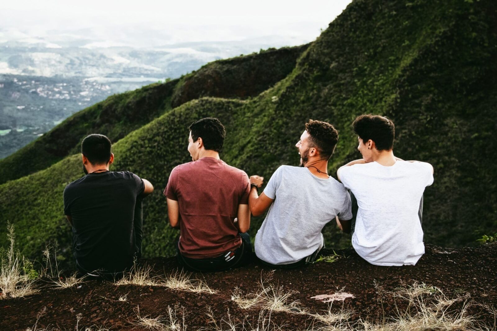 6 Ways to Build New, Meaningful Friendships as an Adult