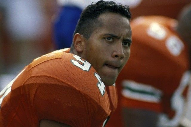 dwayne-the-rock-johnson-football-player