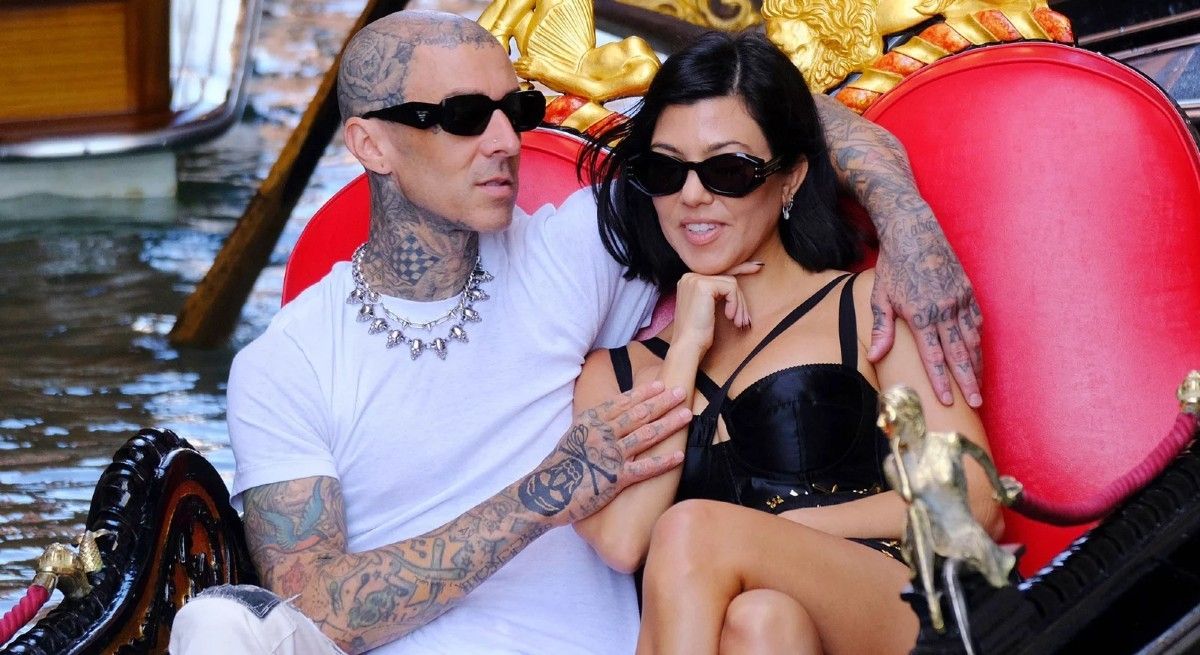 The Real Reason Kourtney Kardashian and Travis Barker Live Separately is a Wholesome Take On Parenting 