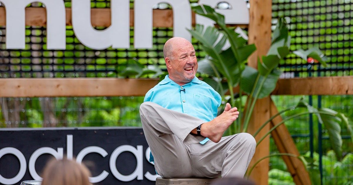 Alvin Law Was Born Without Arms -- Here's How He Became a Rock Star