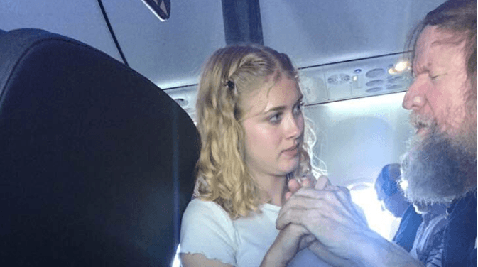 Teen Signs Into 64-Year-Old Blind and Deaf Passenger's Hands to Make Him More Comfortable on Plane