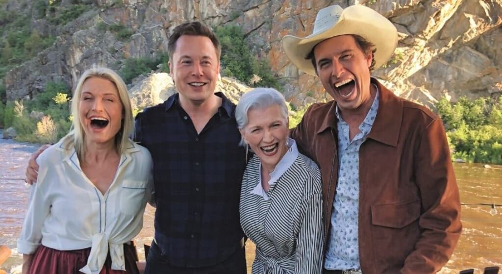 Elon Musk hugging his mother and family