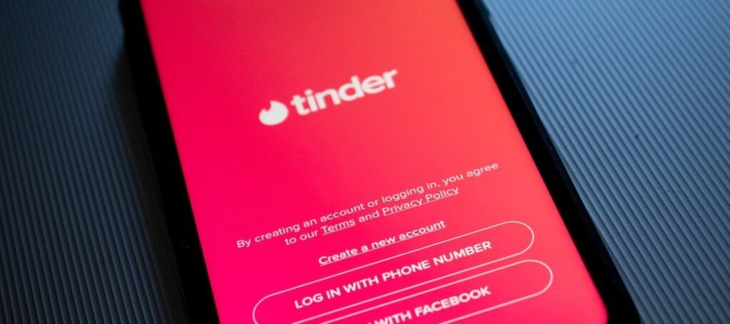 Kon karampelas 7hv7183znfm unsplash 1024x455